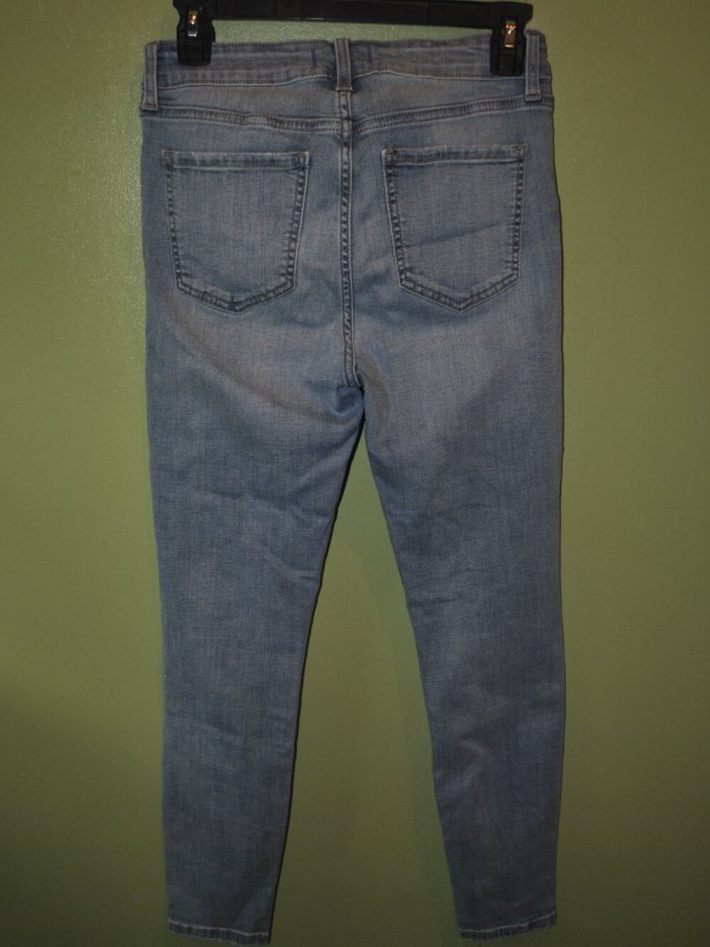 Studio Blue Womens 28 Distressed Light Wash Slim Skinny Stretch Jeans 134 - Picture 8 of 9